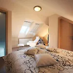 Golob Appartement *